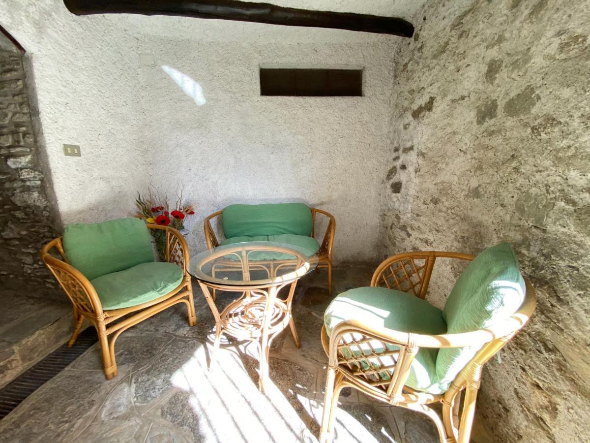 Independent Stone House With Lake View موسّو المظهر الخارجي الصورة