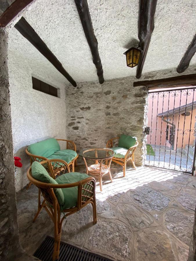Independent Stone House With Lake View موسّو المظهر الخارجي الصورة